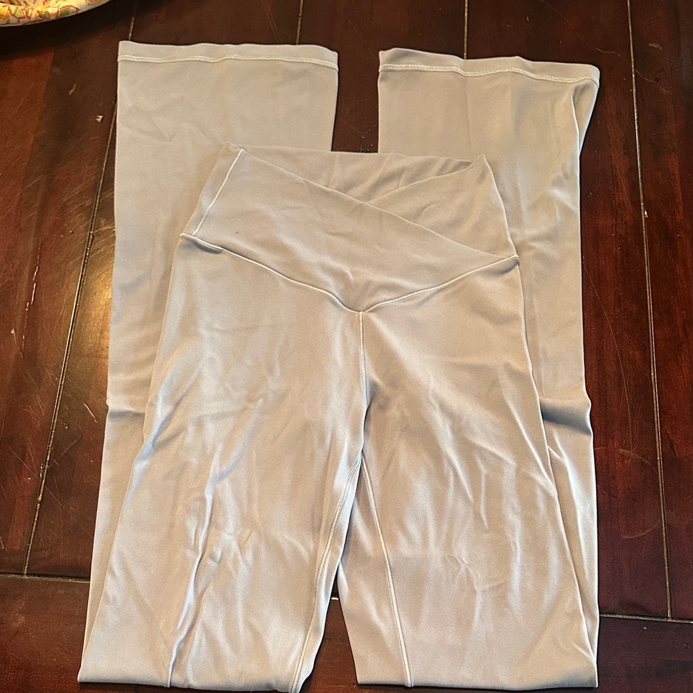 Light Blue High-Waisted Flare Aerie Leggings